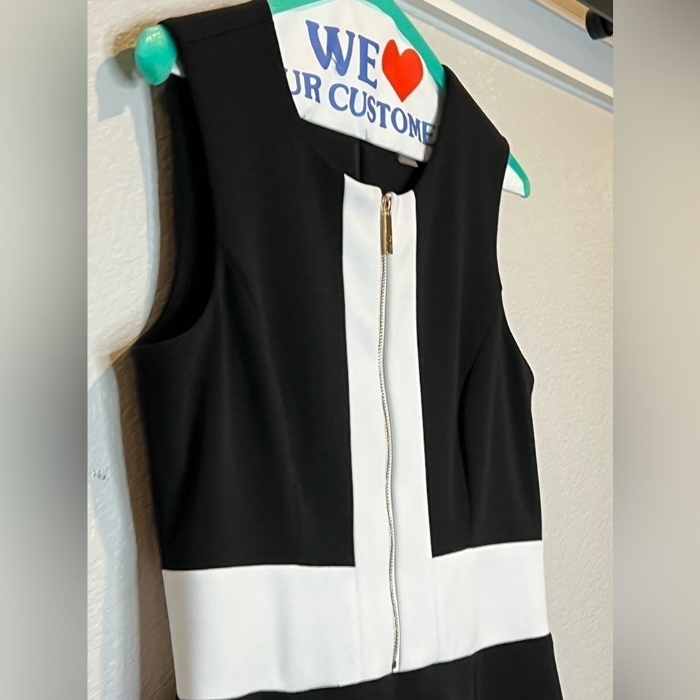 051. Calvin Klein Colorblocked Fit & Flare Dress Size 6 - Picture 6 of 11